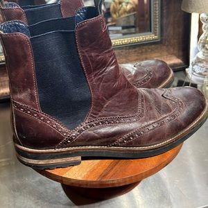 Cole Haan Chelsea Brogue leather boots.  Men’s 8.5. These need a good clean.